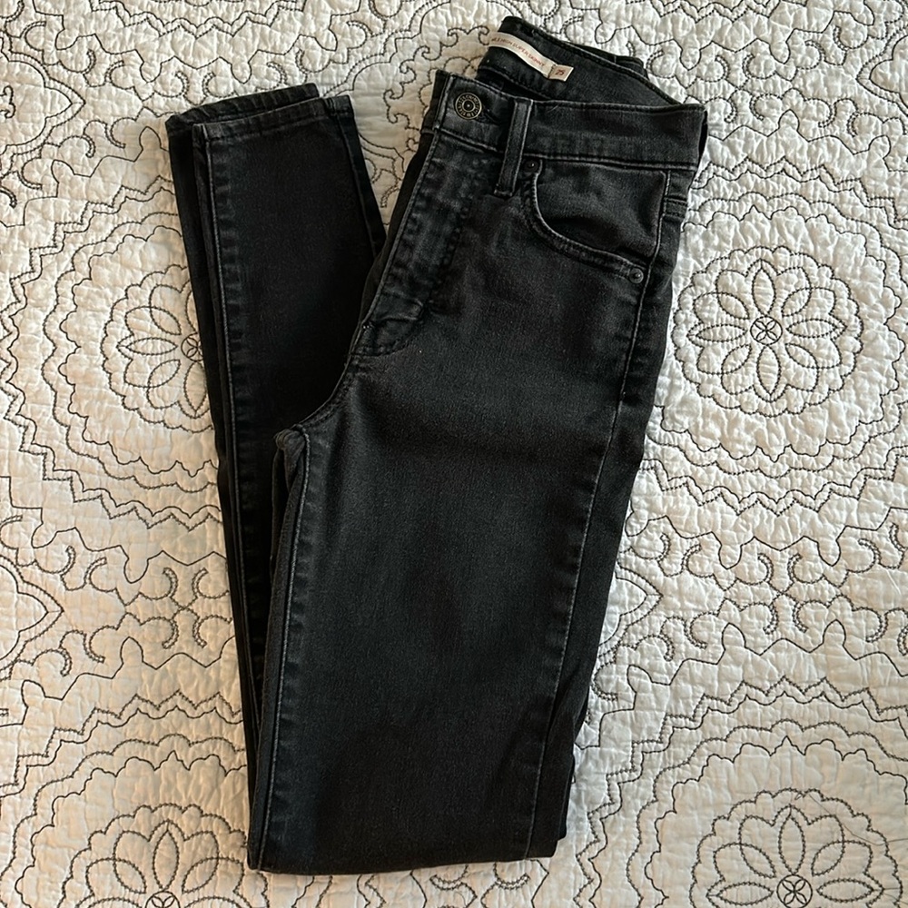 Levi’s Mile High Super Skinny Jeans